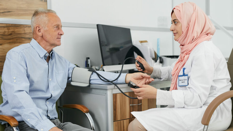 Side,View,Portrait,Of,Young,Arab,Woman,Working,As,Doctor